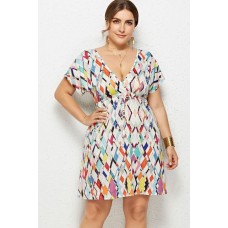 Geo Print V Neck Short Sleeve Casual Plus Size Dress